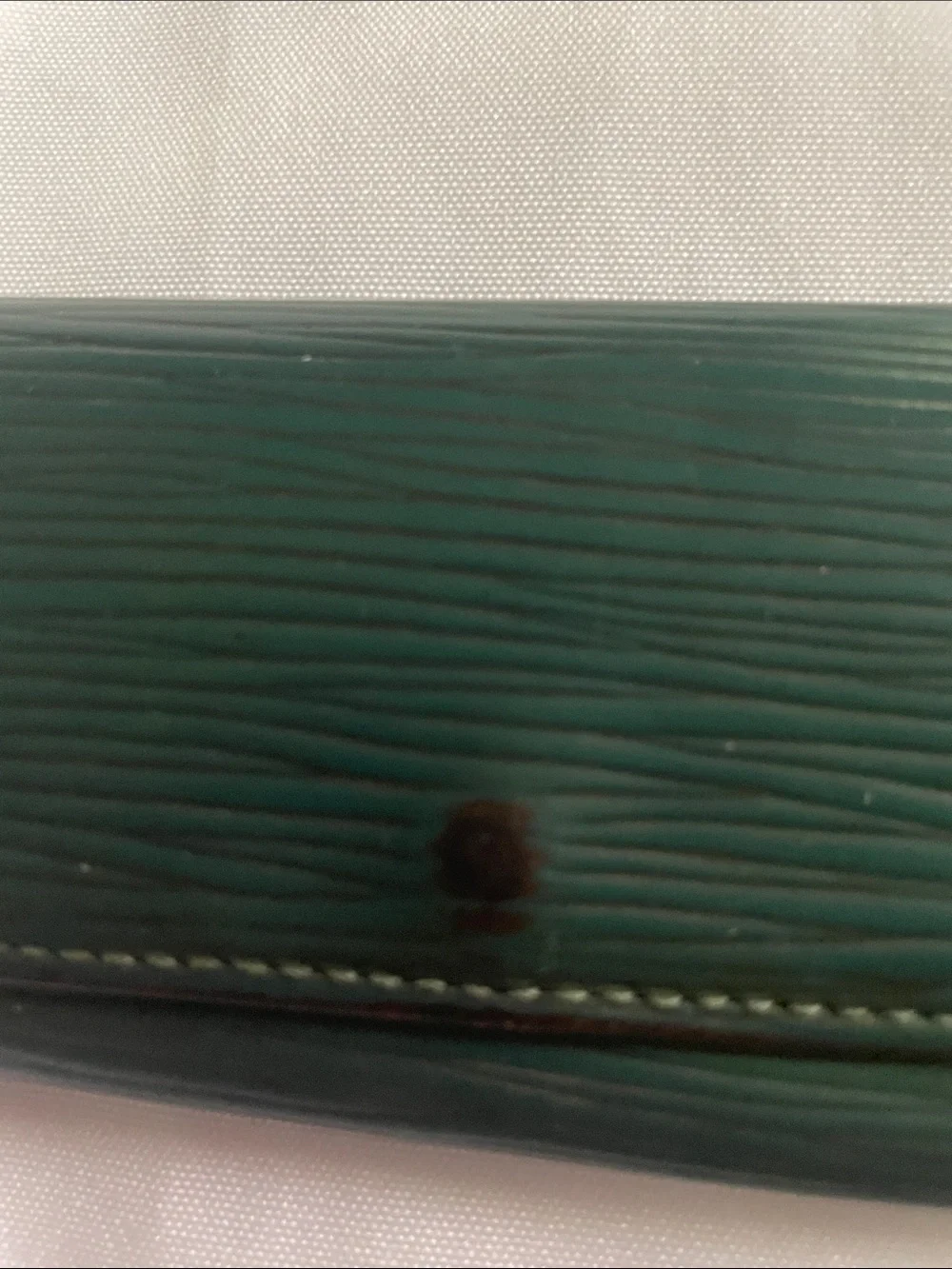 Louis Vuitton compact louis